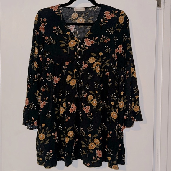 Altar'd State Dresses & Skirts - ALTAR’D STATE YELLOW FLORAL BLACK DRESS 🌼 Long Flare Sleeves and Empire Waist